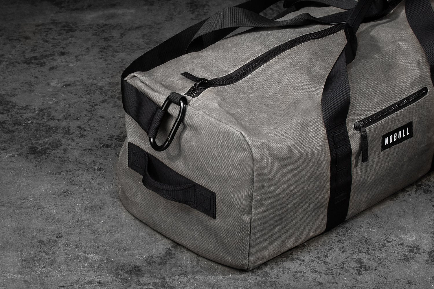 XL WAXED CANVAS TRADITIONAL DUFFLE – nobullprojectkdos.com